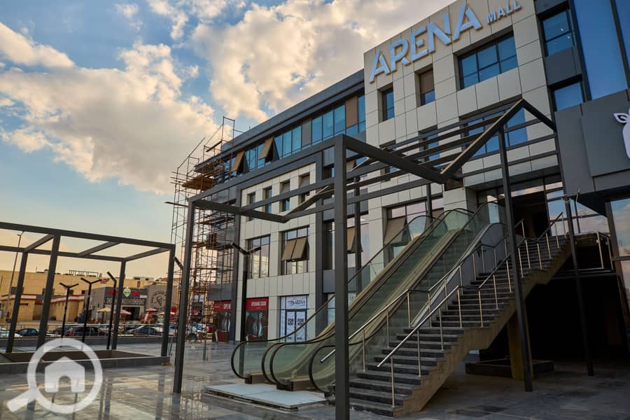3 Arena1153_HDR - Copy. jpg