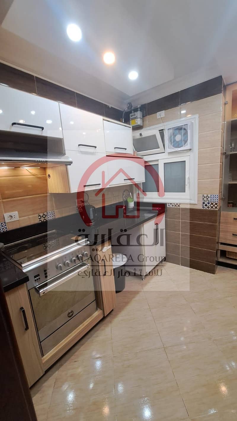 8 486994. jpg