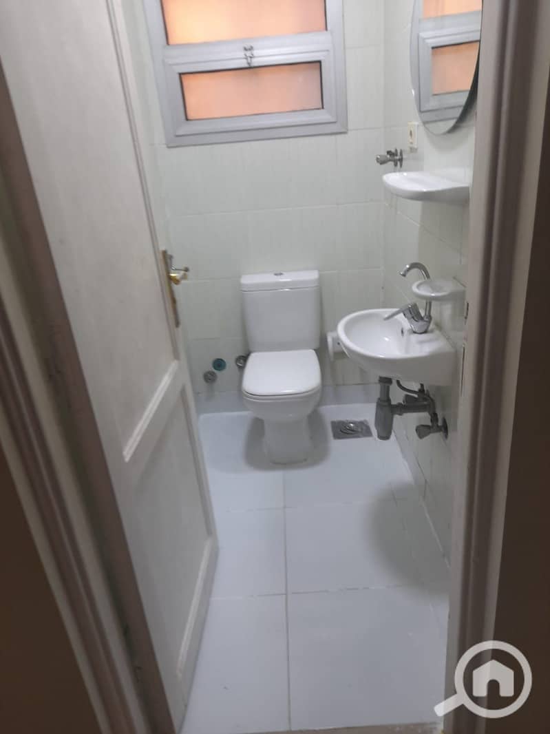 12 0e4ebed5-36c7-421b-9a06-7660ac8dbd95. jpg