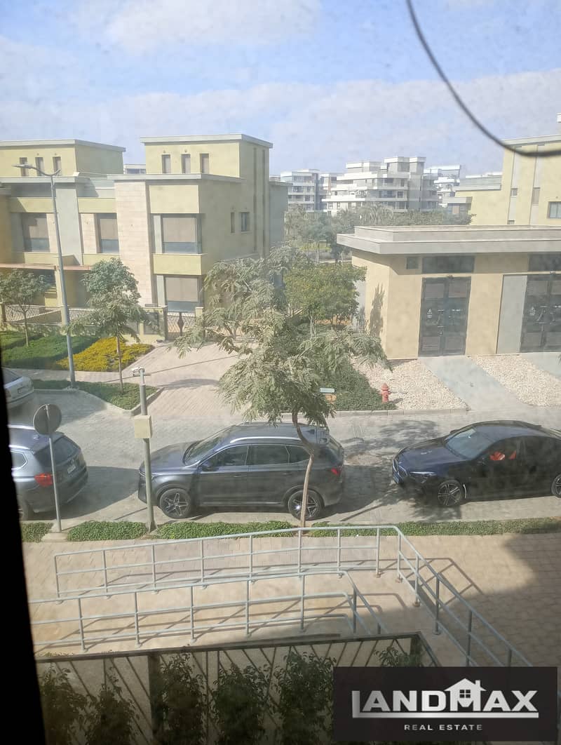 6 WhatsApp Image 2026-10-22 at 15.58. 15. jpeg