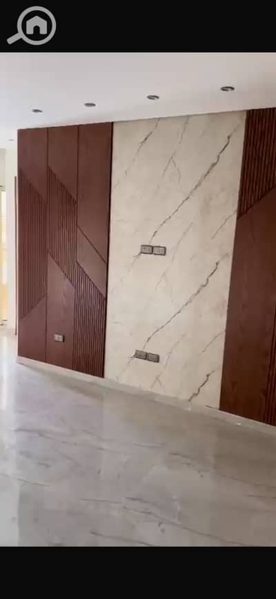3 Bedroom Flat for Sale in 6th of October, Giza - IMG_4092. png