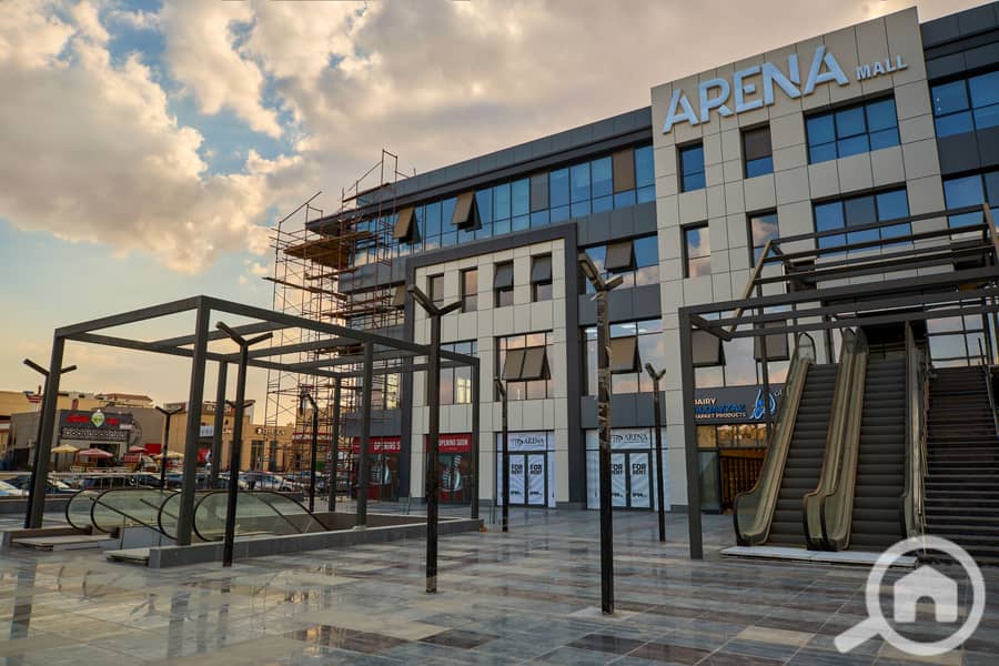 9 Arena1150_HDR. jpg