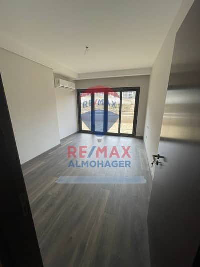 4 Bedroom Flat for Sale in Sheikh Zayed, Giza - WhatsApp Image 2026-10-22 at 12.46. 21. jpeg