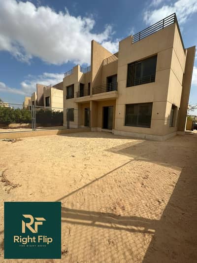 4 Bedroom Twin House for Sale in Sheikh Zayed, Giza - IMG_3263. jpeg 4 Bedroom Twin House for Sale in Sheikh Zayed, Giza - IMG_3263. jpeg