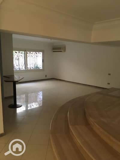 مکتب  للايجار في مصر الجديدة، القاهرة - 1024644. jpg