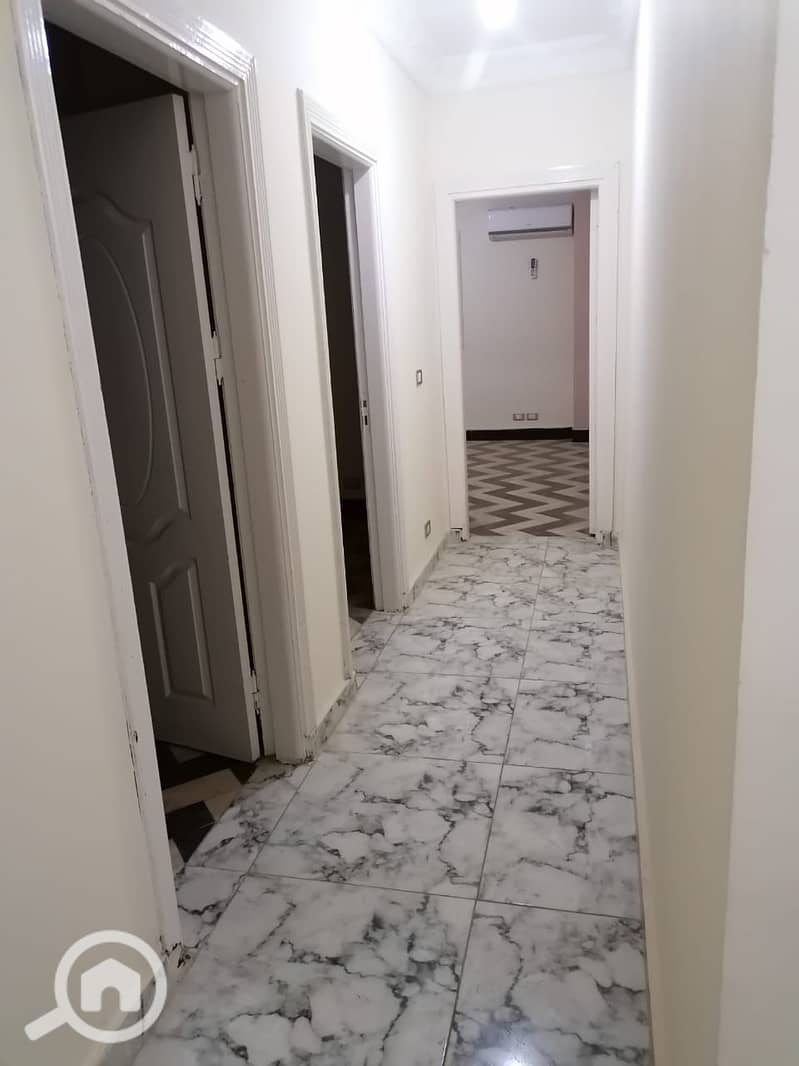 5 12e65c88-1162-4fe9-8aa9-a3b075eeeede. jpeg