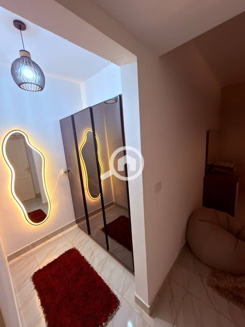 7 1000541951. jpg