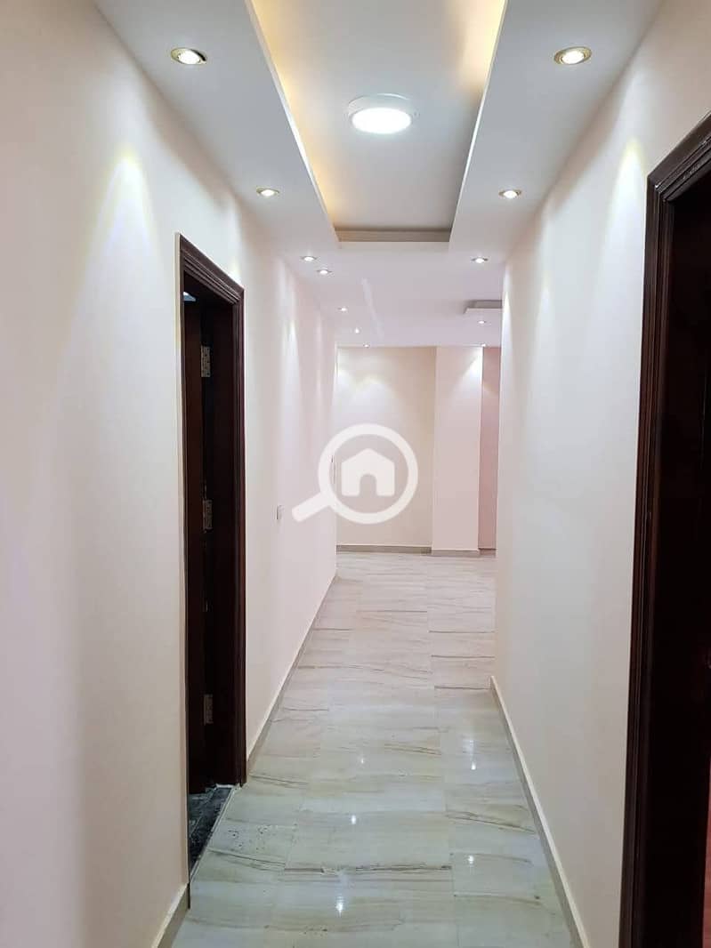 6 142679fd-fa72-49c2-a781-458af3416d9b. jpeg
