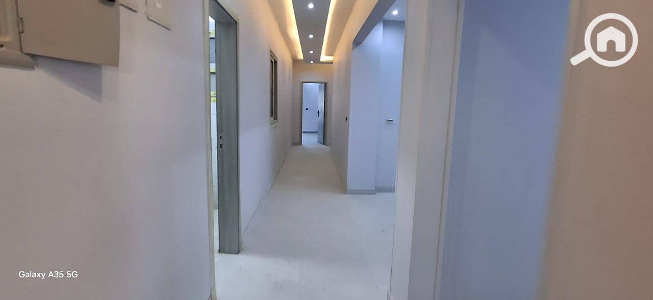 4 1000643009. jpg