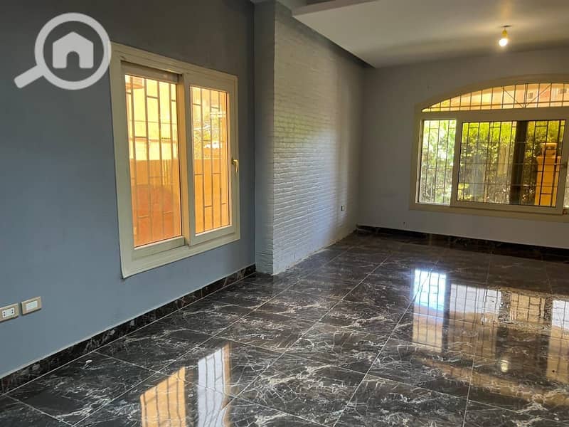 12 photo_5890870637054595399_y. jpg
