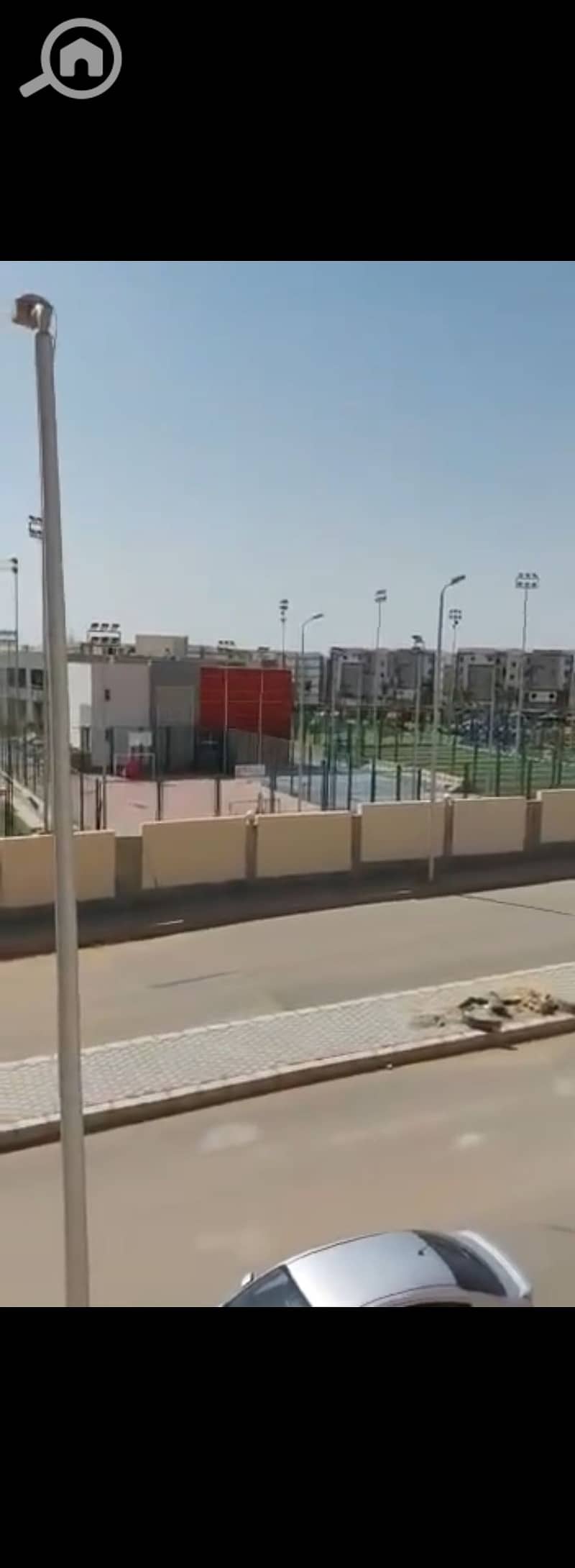 5 1000986606. jpg