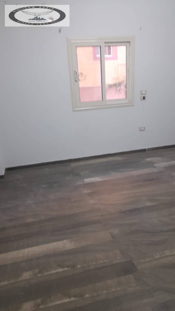 10 e0a9b868-1953-438f-af27-5acc98b01574. jpg