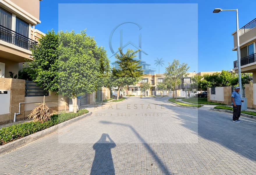 5 Sunny Modern Neighborhood Streetscape. png