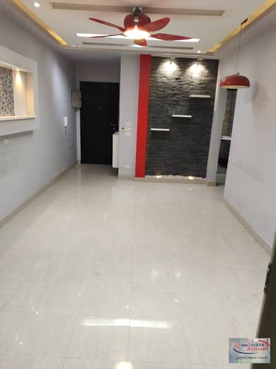 شقة 3 غرف نوم للايجار في الشيخ زايد، الجيزة - 710dd3f5-e992-4623-90a9-2263d757f0b6. jpg