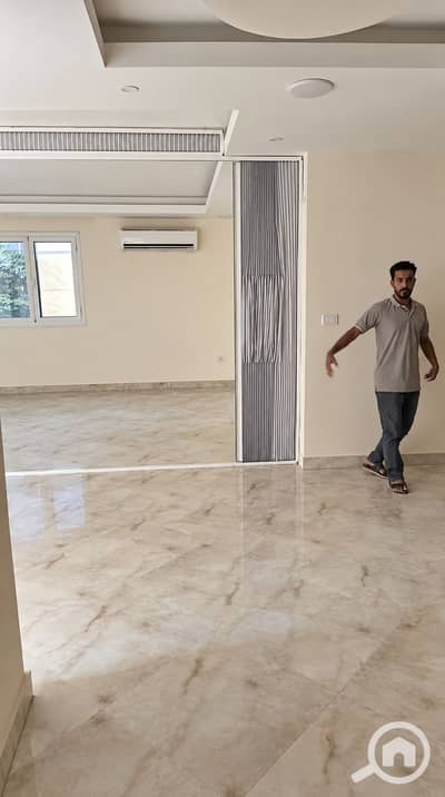 مکتب  للايجار في الدقى، الجيزة - 1000834057. png