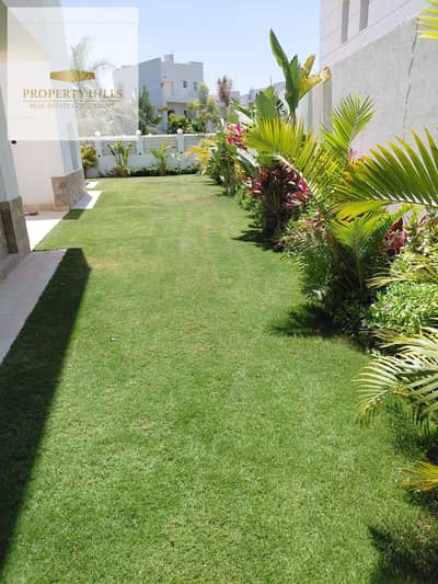 7 Bedroom Villa for Sale in Shorouk City, Cairo - 702604210_122134017639078423_4195903070833747483_n. jpg 7 Bedroom Villa for Sale in Shorouk City, Cairo - 702604210_122134017639078423_4195903070833747483_n. jpg