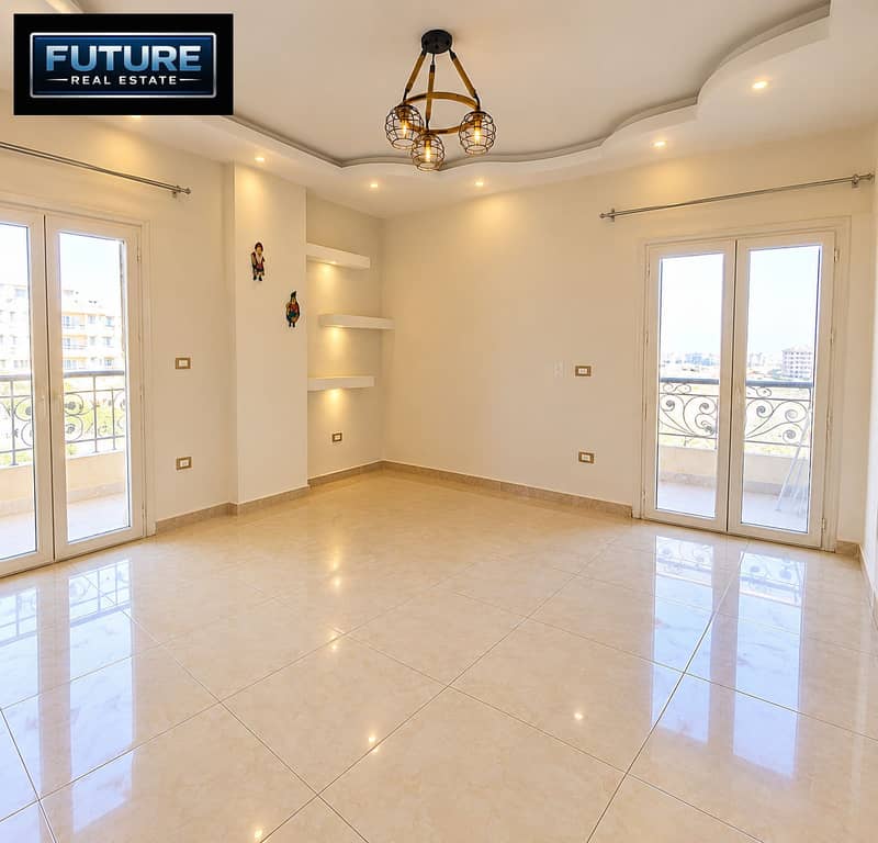 7 Bright Modern Room with Balcony Views. png