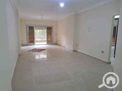 3 Bedroom Flat for Rent in Shorouk City, Cairo - WhatsApp Image 2026-10-14 at 5.19. 12 PM. jpeg 3 Bedroom Flat for Rent in Shorouk City, Cairo - WhatsApp Image 2026-10-14 at 5.19. 12 PM. jpeg