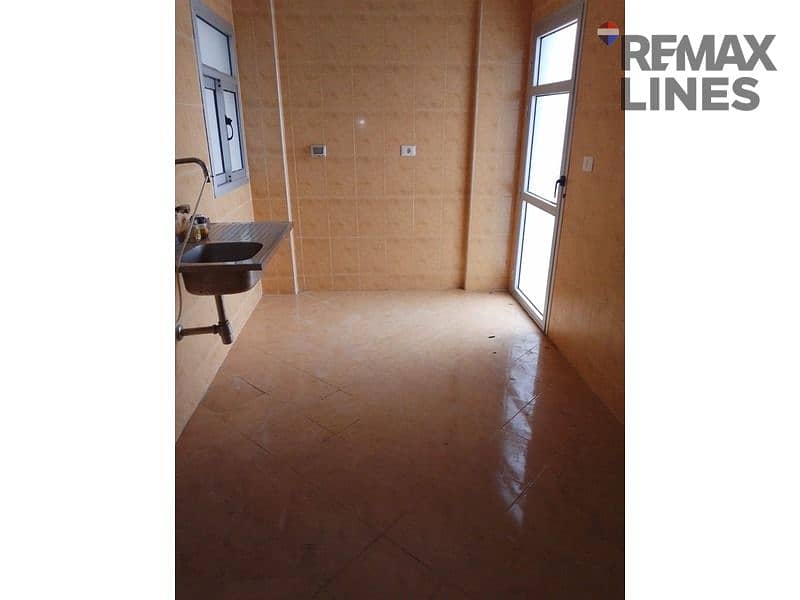 8 apartment_14_800x600. jpg
