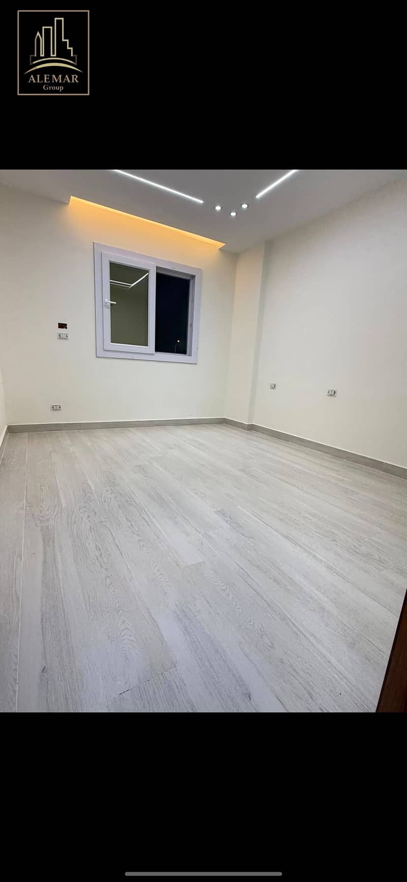 4 300895. jpg