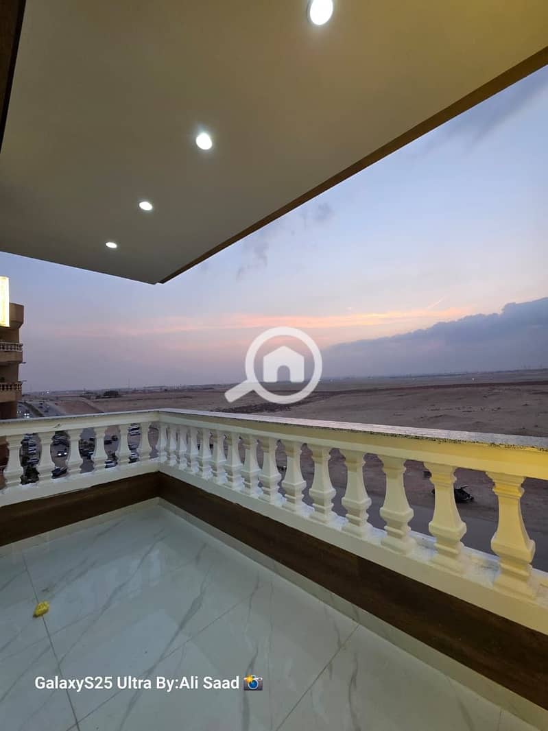 11 158925. jpg