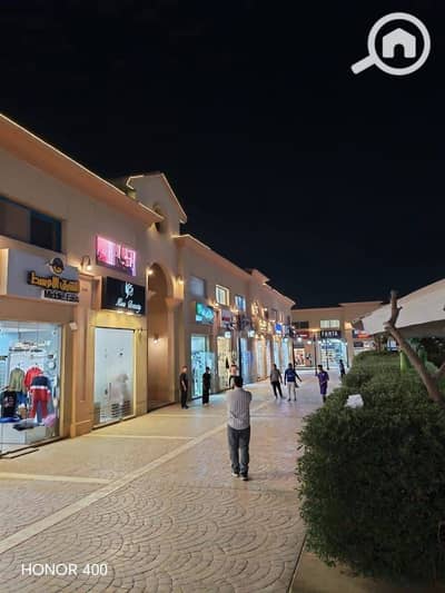 Retail for Sale in New Cairo, Cairo - IMG_1879. jpg