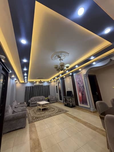 3 Bedroom Flat for Sale in Faisal, Giza - شقه للبيع في فيصل شارع العشرين 175