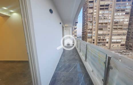 فلیٹ 3 غرف نوم للبيع في حى الجيزة، الجيزة - IMG-20260522-WA0020. jpg فلیٹ 3 غرف نوم للبيع في حى الجيزة، الجيزة - IMG-20260522-WA0020. jpg