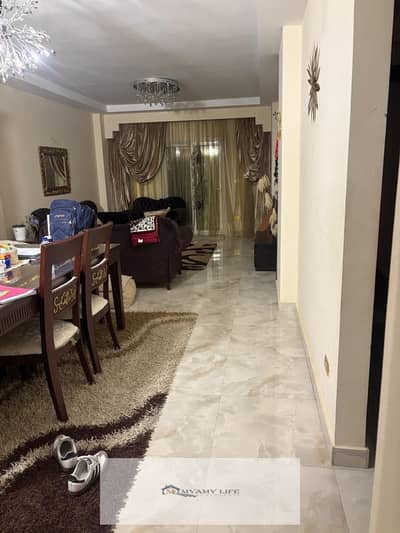 شقة 3 غرف نوم للايجار في حدائق الاهرام، الجيزة - 9ffb35d5-6a7b-4001-b2e2-3736f1cbf191. jpg شقة 3 غرف نوم للايجار في حدائق الاهرام، الجيزة - 9ffb35d5-6a7b-4001-b2e2-3736f1cbf191. jpg