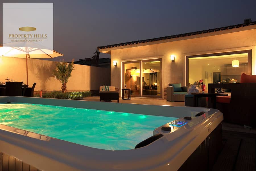 4 Royal-villa-jacuzzi-G-1920x1280. jpg