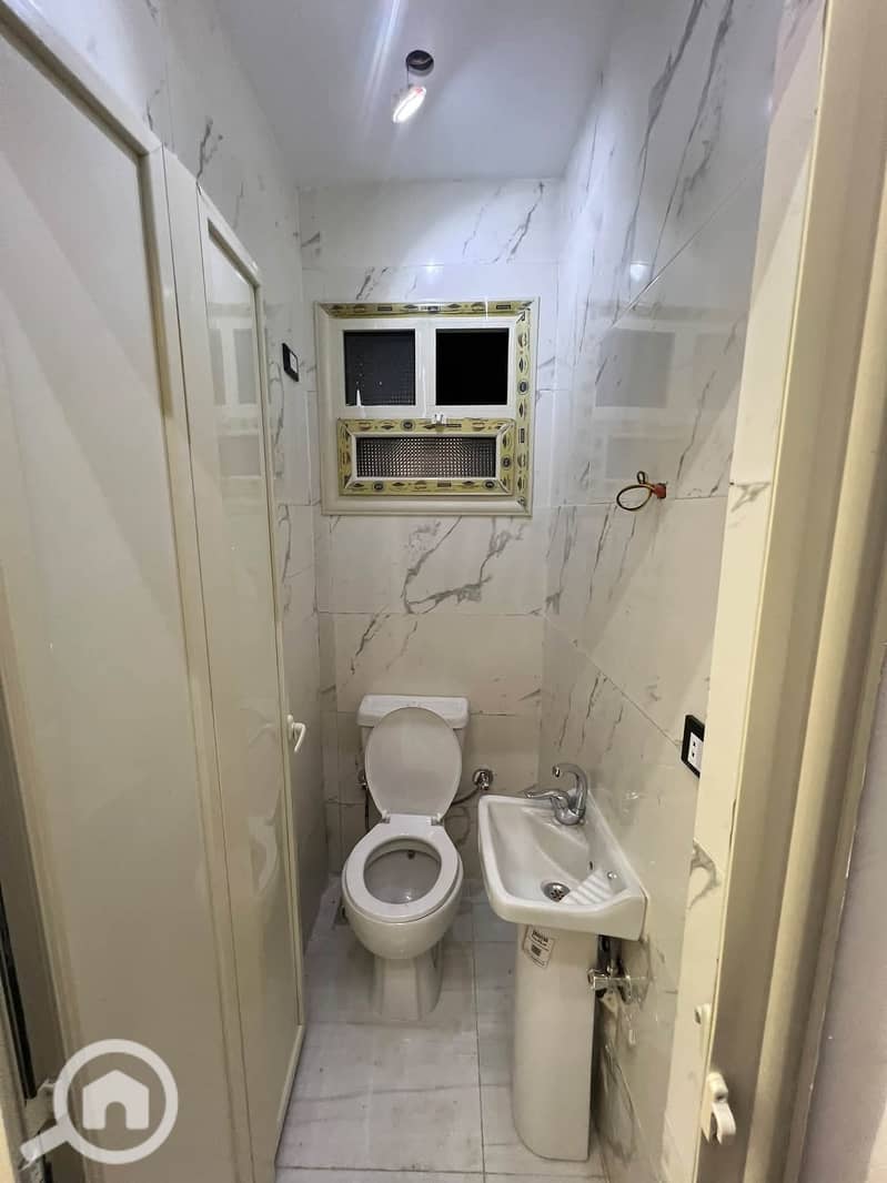 9 315608. jpg