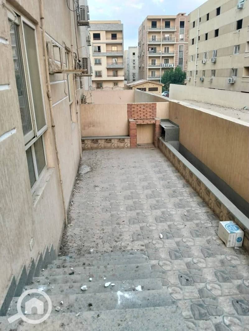 3 1000853085. jpg