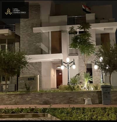 4 Bedroom Townhouse for Sale in New Capital City, Cairo - Town modern al maqsed3. jpg 4 Bedroom Townhouse for Sale in New Capital City, Cairo - Town modern al maqsed3. jpg