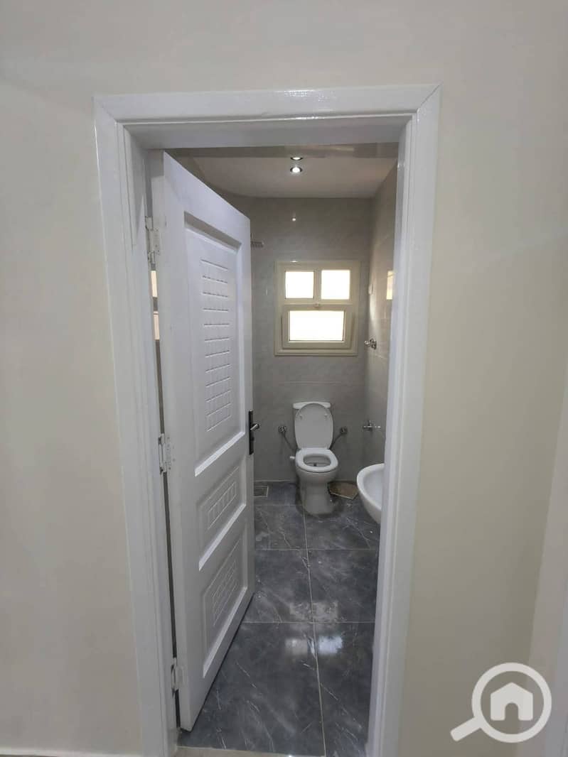 3 1000575997. jpg