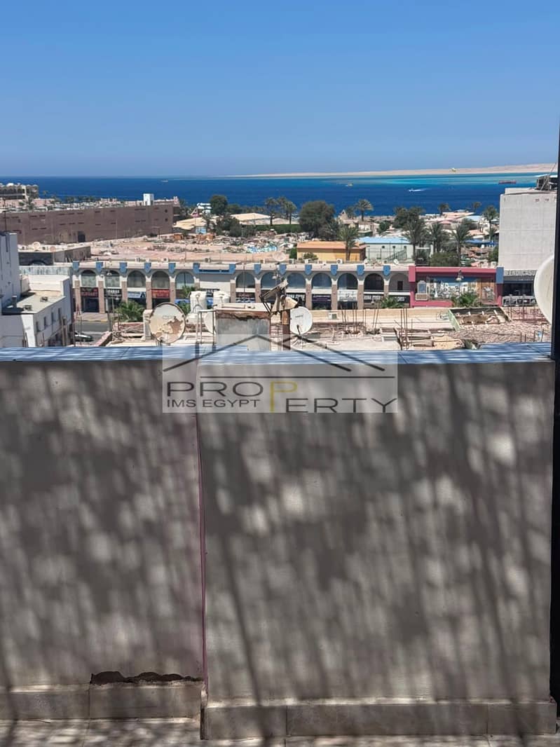 1. jpeg 1. jpeg