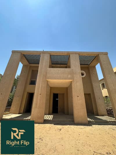 4 Bedroom Villa for Sale in Sheikh Zayed, Giza - 89b55239-5212-4d2a-aa9c-dd56b2e88823. jpeg 4 Bedroom Villa for Sale in Sheikh Zayed, Giza - 89b55239-5212-4d2a-aa9c-dd56b2e88823. jpeg