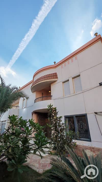 6 Bedroom Villa for Sale in New Cairo, Cairo - WhatsApp Image 2026-10-24 at 3.23. 06 PM (1). jpeg