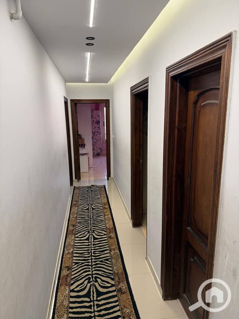 7 b464baeb-9fe3-4af7-9449-5b40f9970cac. jpg