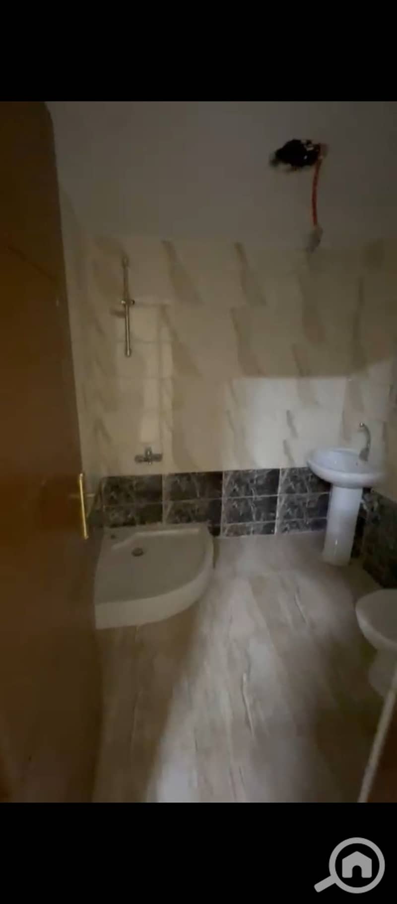 11 1000121650. jpg