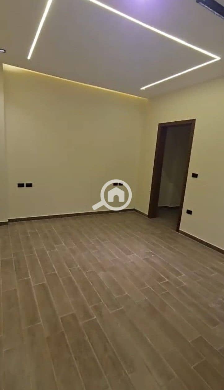 9 لاالالالا. jpeg