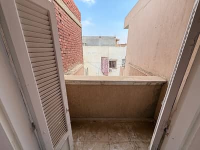 سطج 3 غرف نوم للايجار في 6 اكتوبر، الجيزة - روف بمساحة كبيرة في الحي الرابع ٦اكتوبر || big size roof apartment سطج 3 غرف نوم للايجار في 6 اكتوبر، الجيزة - روف بمساحة كبيرة في الحي الرابع ٦اكتوبر || big size roof apartment