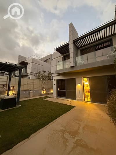 4 Bedroom Villa for Sale in Sheikh Zayed, Giza - WhatsApp Image 2026-04-12 at 3.28. 31 PM (4). jpeg 4 Bedroom Villa for Sale in Sheikh Zayed, Giza - WhatsApp Image 2026-04-12 at 3.28. 31 PM (4). jpeg