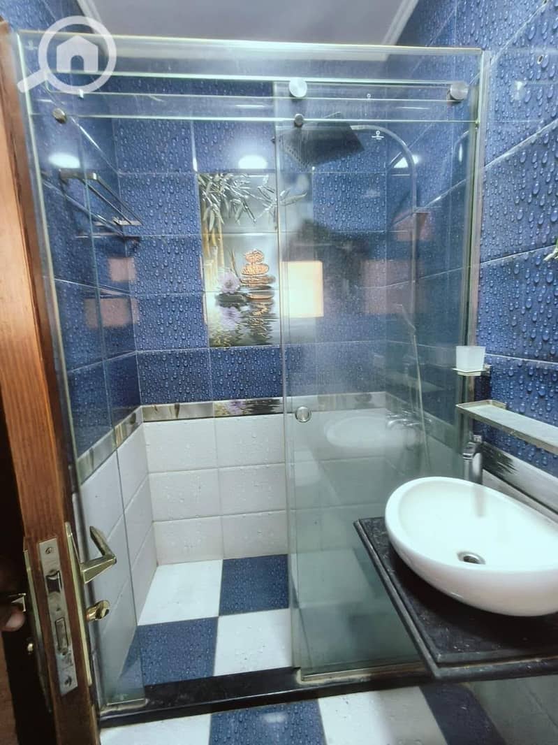 7 130049. jpg