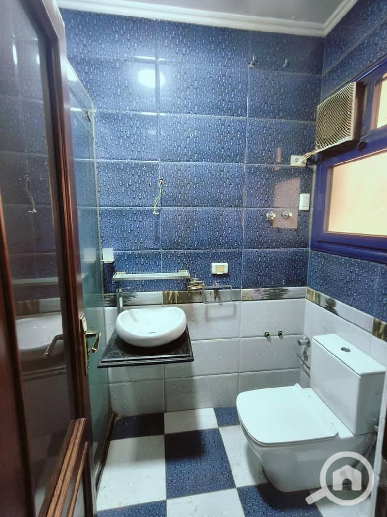 9 130045. jpg