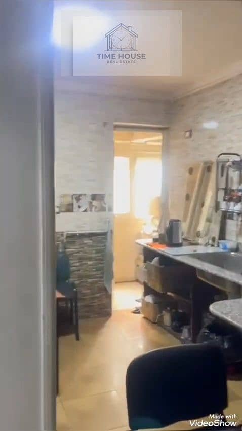 8 67923. jpg