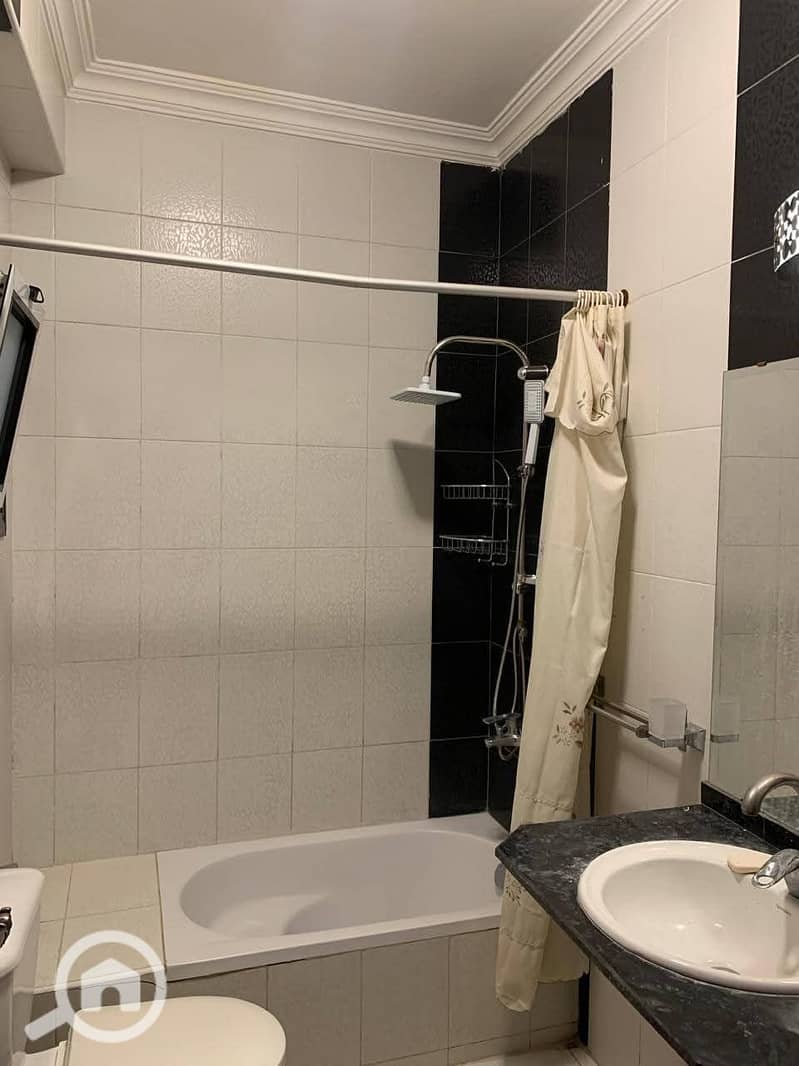 3 168179. jpg