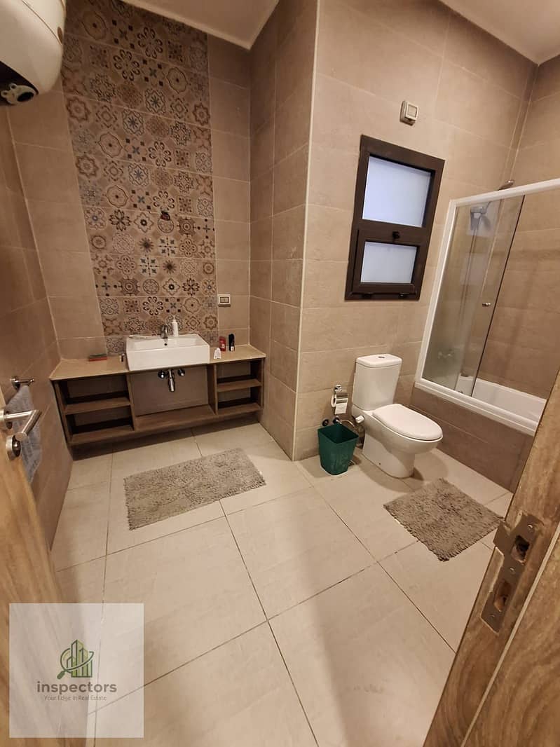 10 985dd1d3-3906-4209-a7fa-f25fb32ef0de. jpg