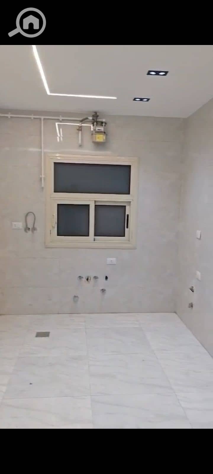 8 1000116406. jpg