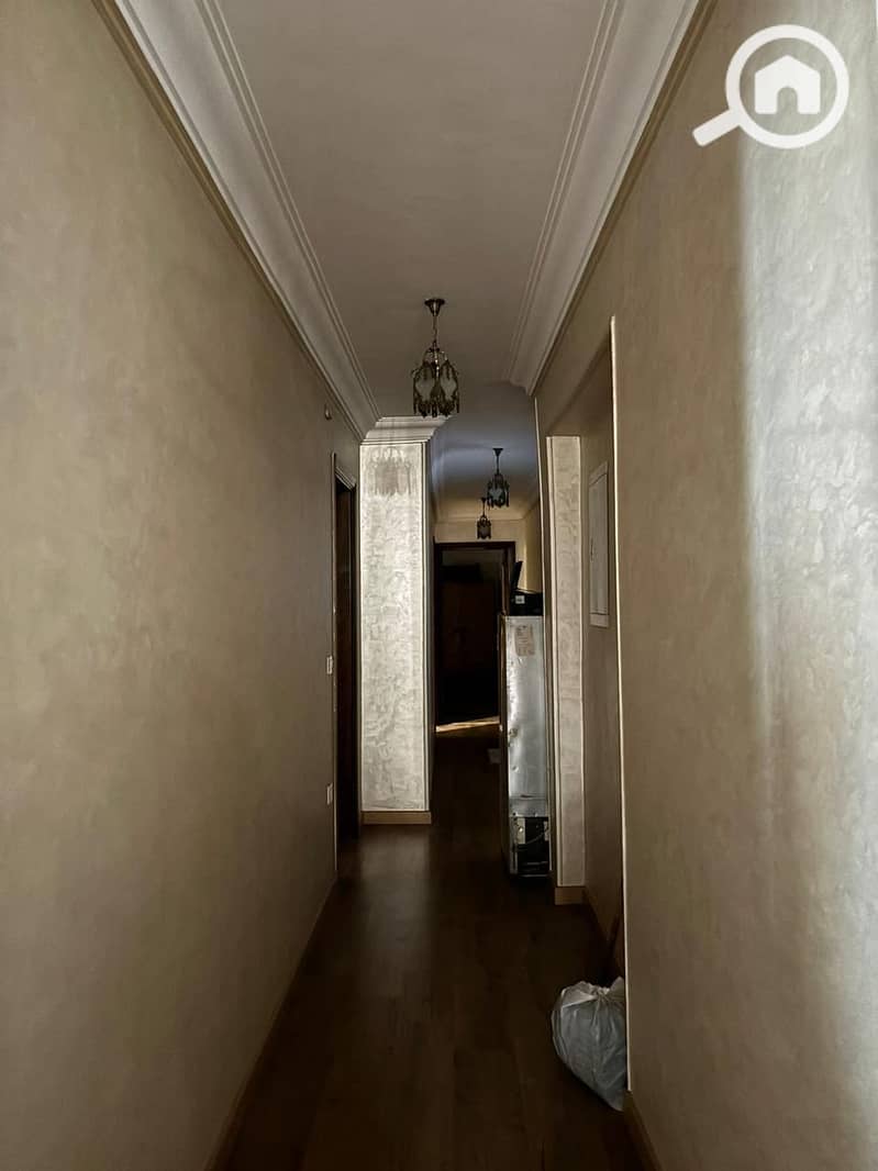 7 dbb184a5-1235-4bd3-b7a3-24221667d7f0. jpg