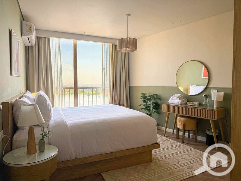 2 08-bedroom-master-nile. jpg